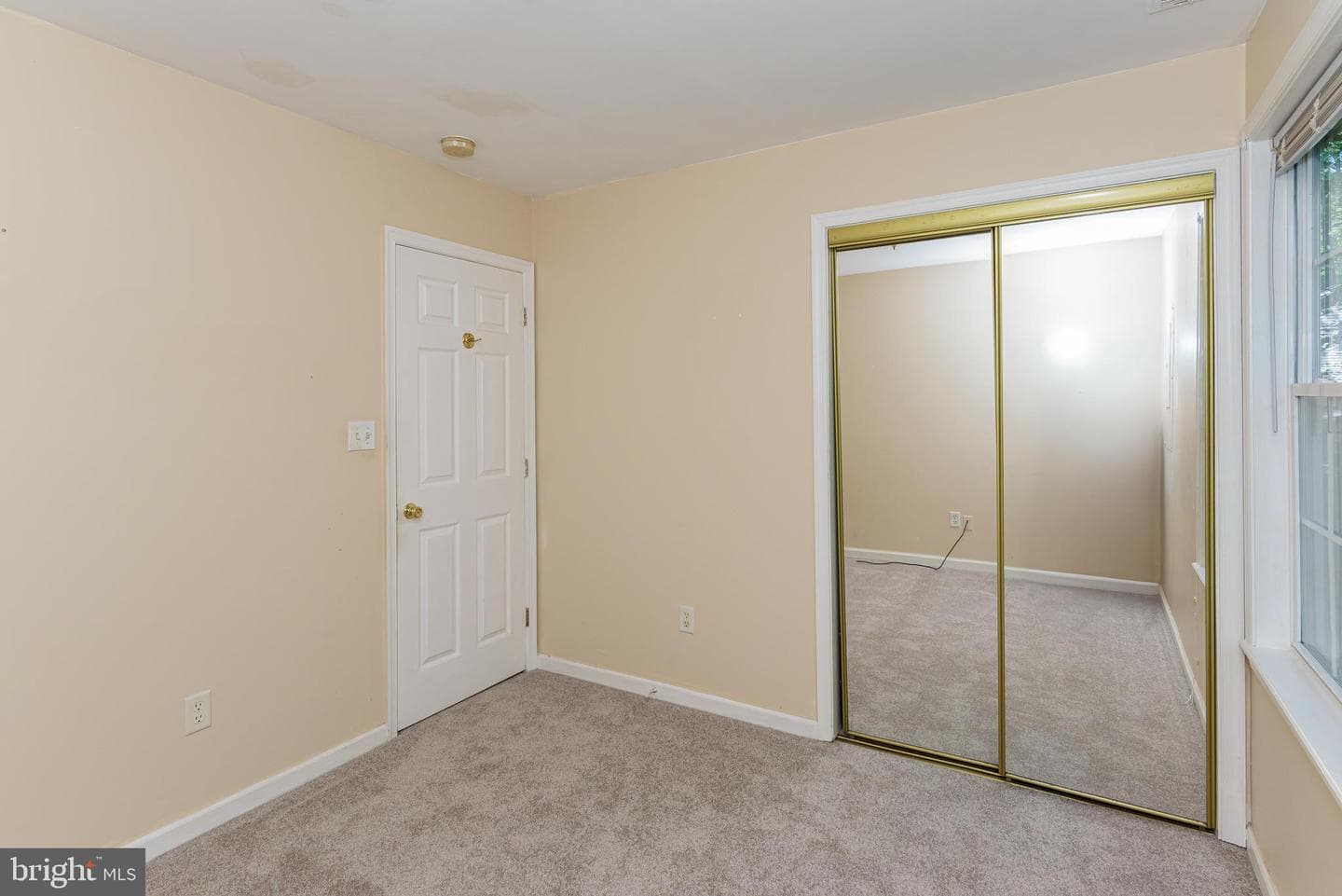 1040 Ocean Parkway photo 30