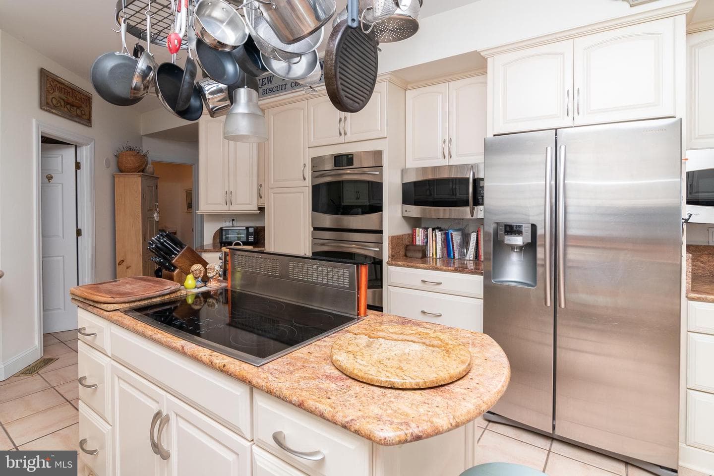 13525 Madison Avenue photo 15