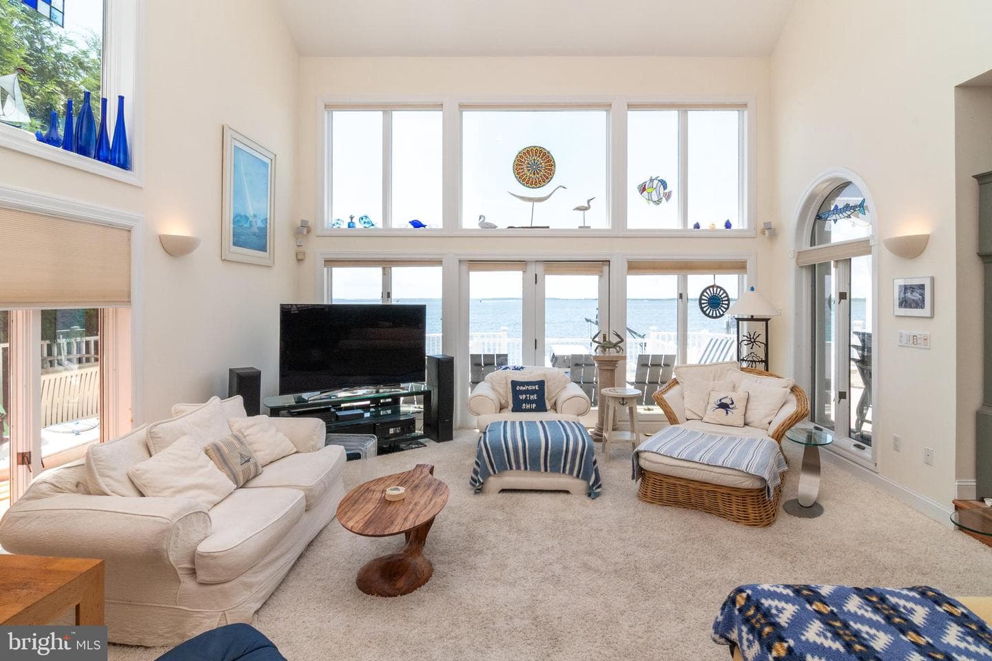 13525 Madison Avenue photo 28