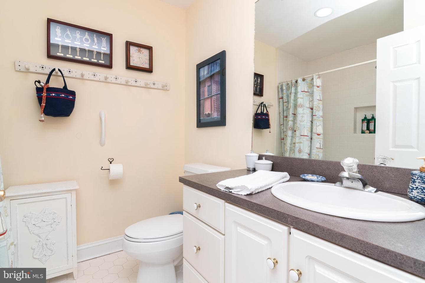 13525 Madison Avenue photo 46
