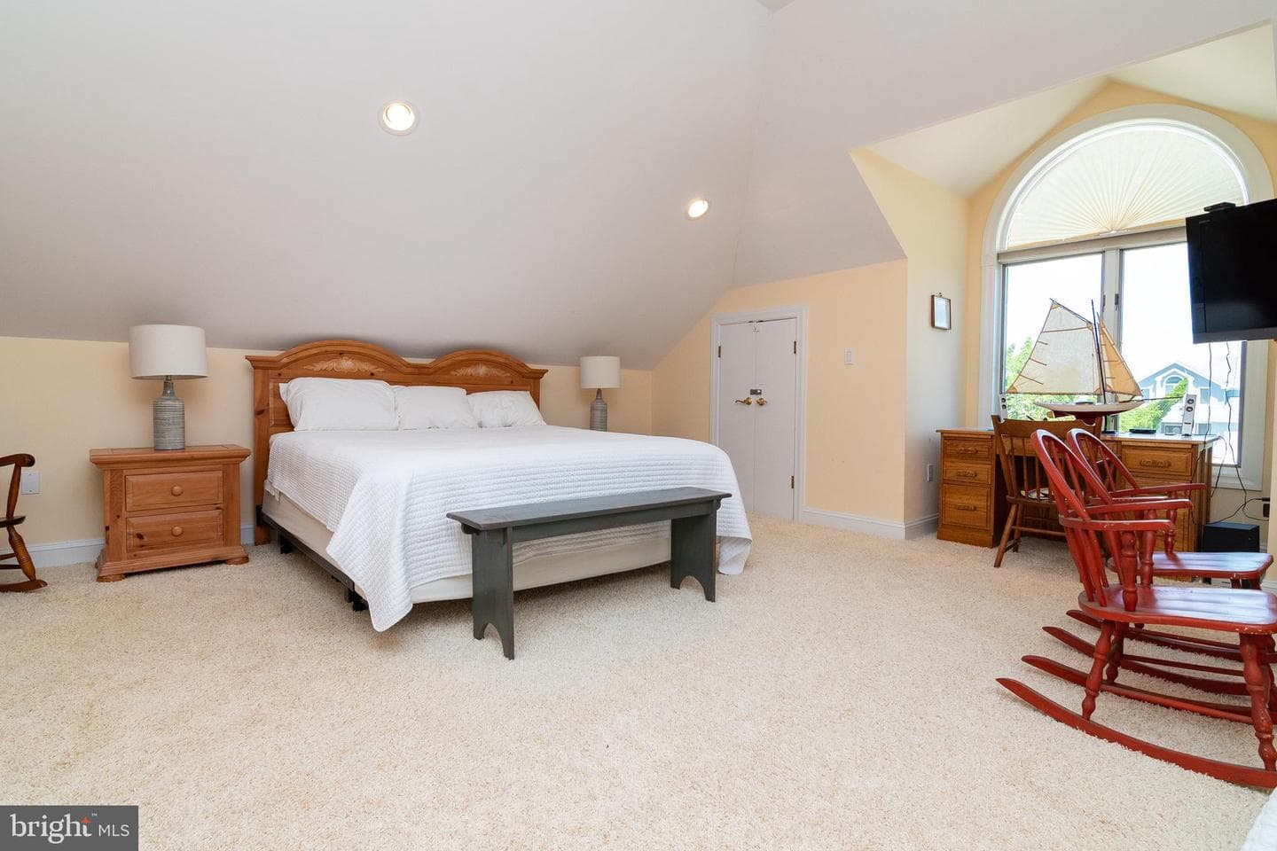 13525 Madison Avenue photo 56