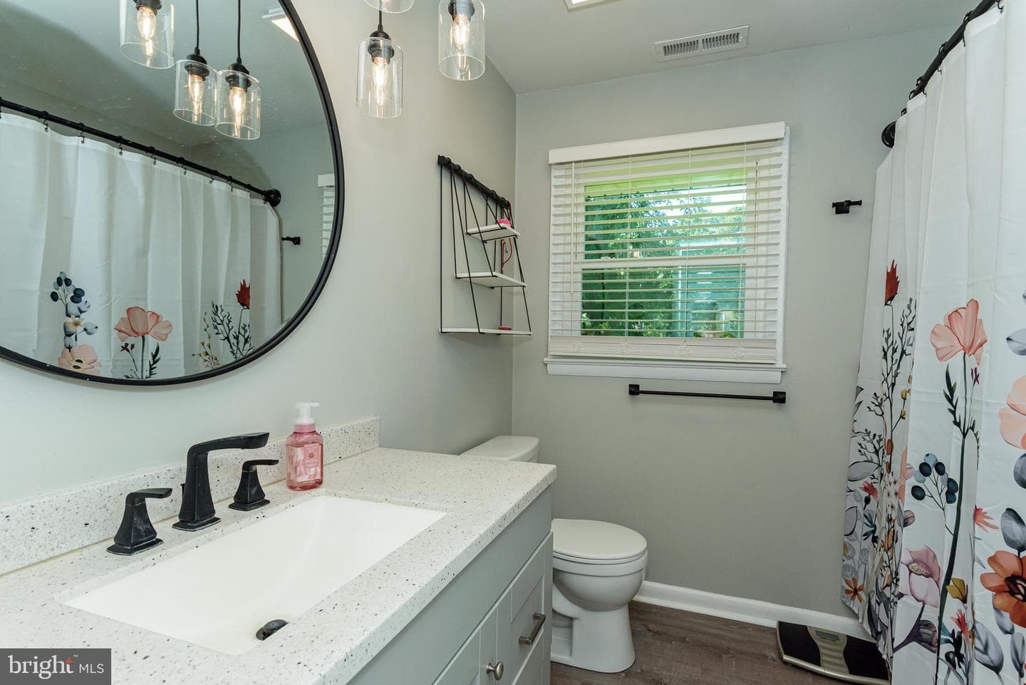 12525 Fleetway Drive photo 38