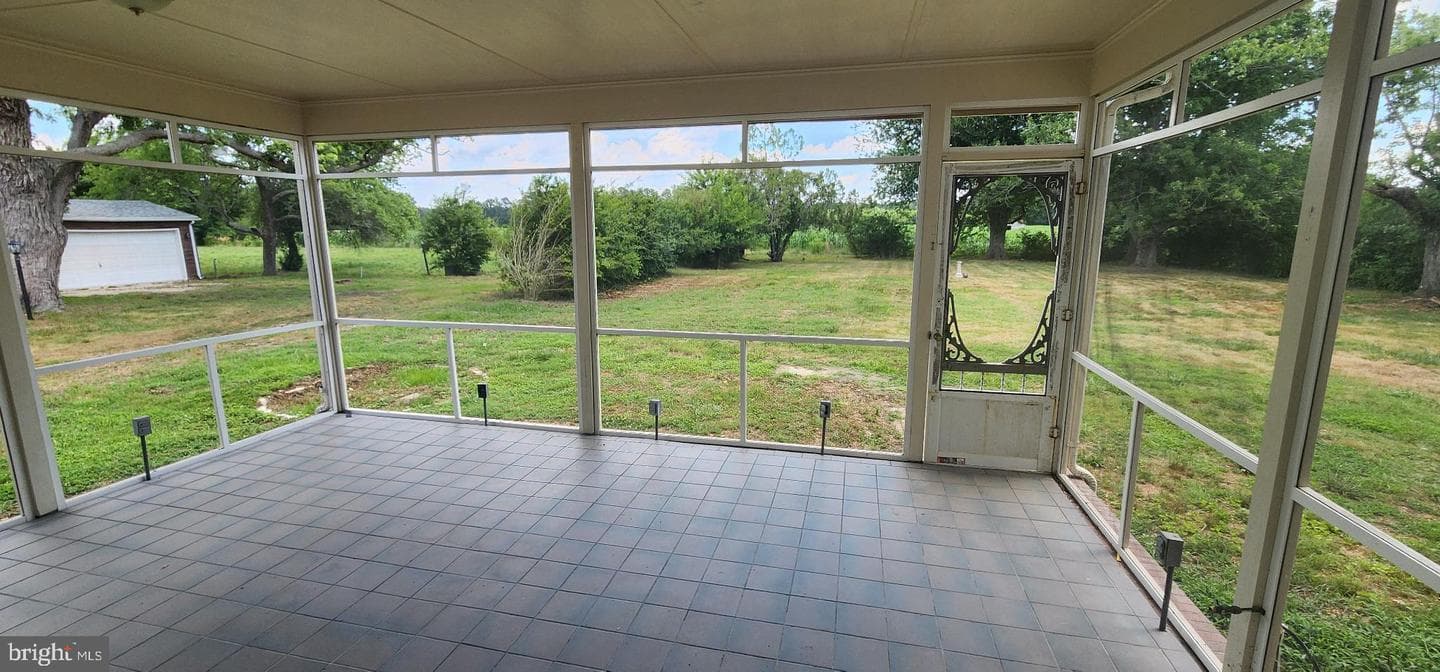8432 Meadow Bridge photo 6