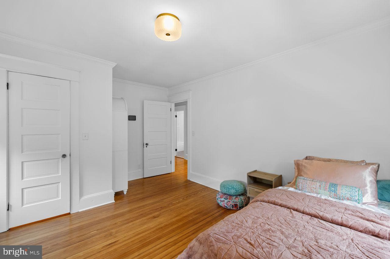 203 Pitts Street photo 20