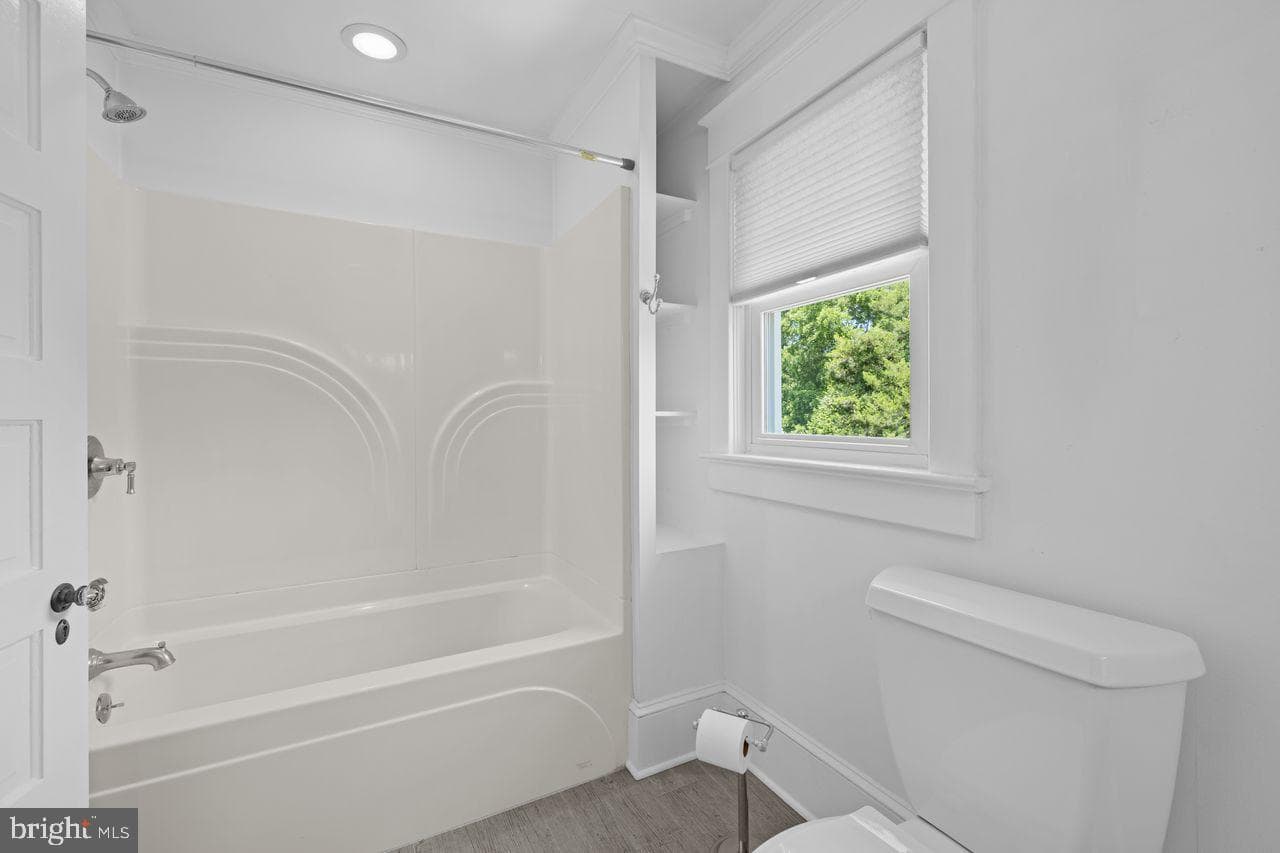 203 Pitts Street photo 25