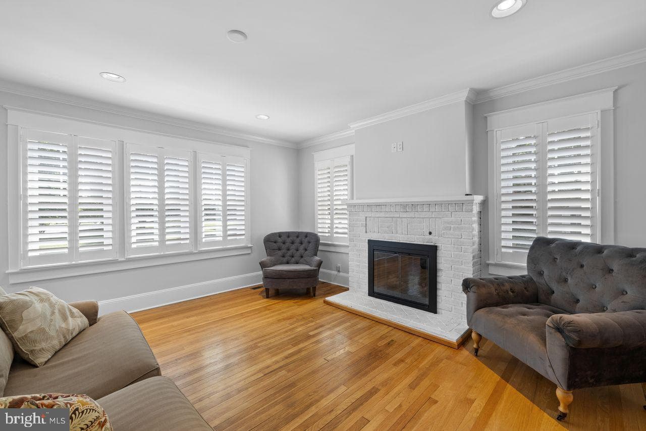 203 Pitts Street photo 35