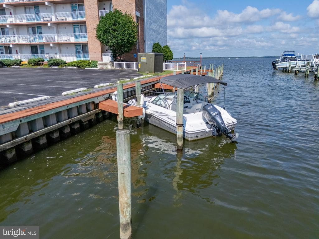 745 Mooring Road #210 photo 2