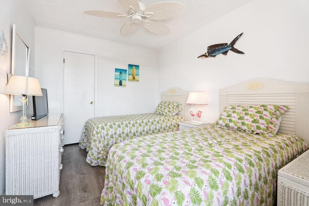 745 Mooring Road #210 photo 22