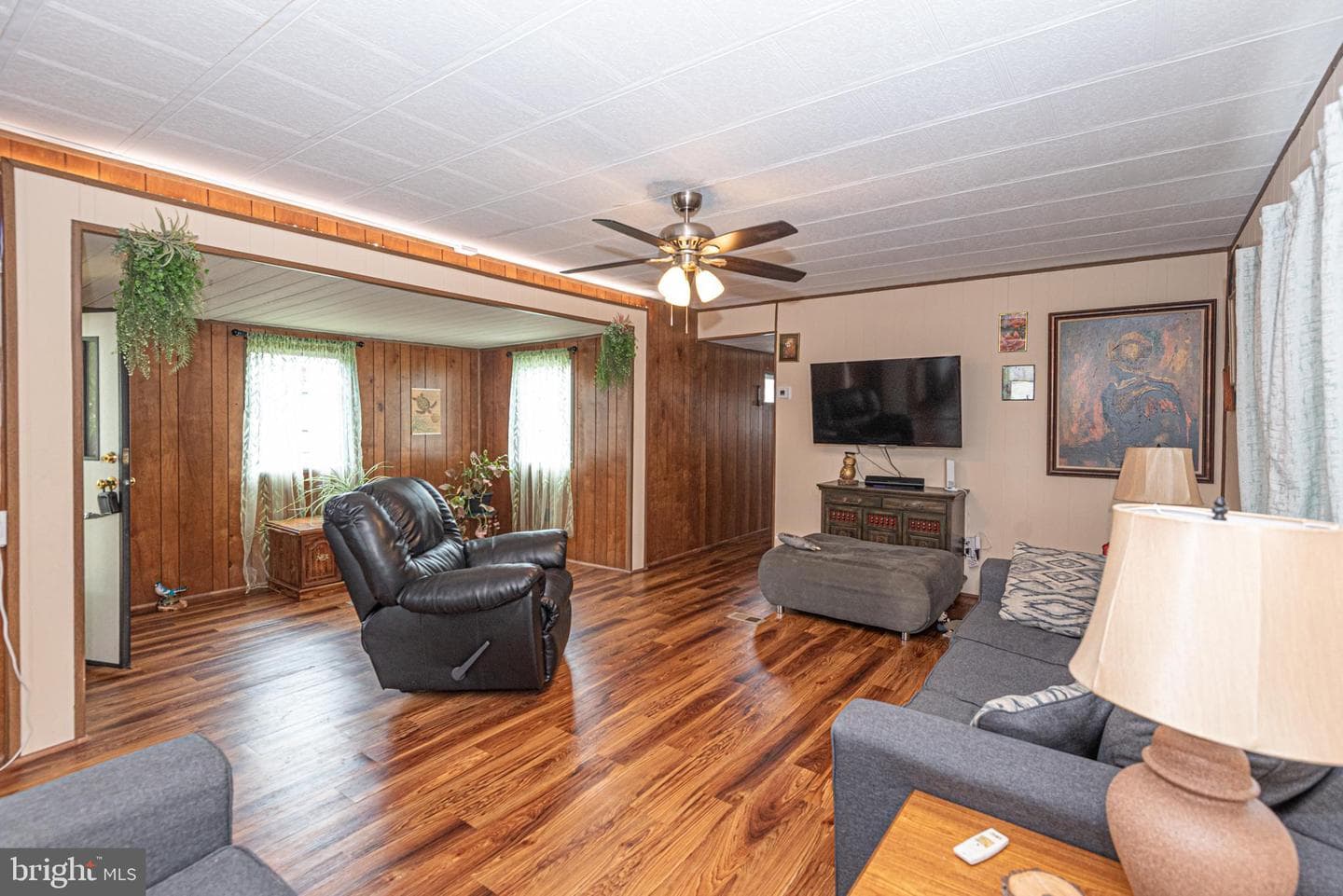 13334 Colonial Road photo 17