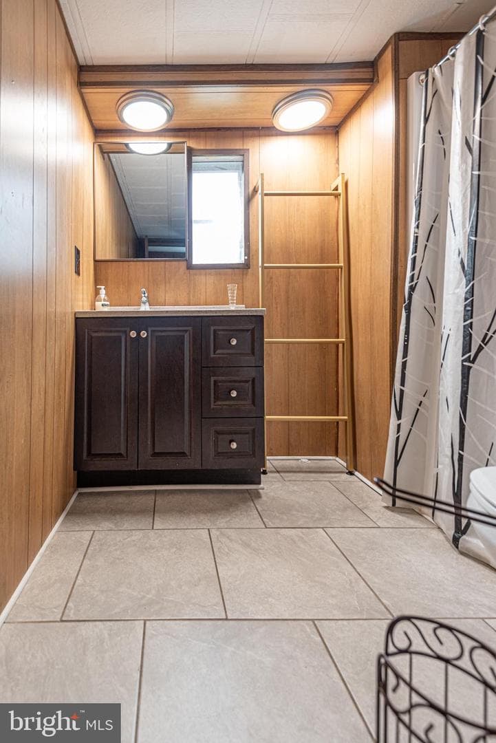 13334 Colonial Road photo 27