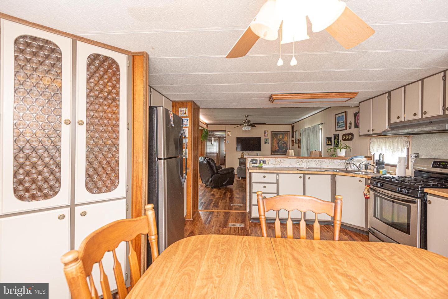 13334 Colonial Road photo 33