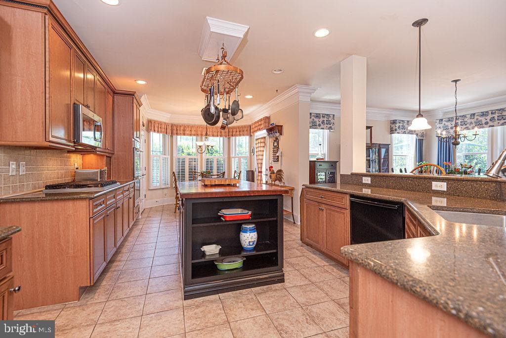 11845 Man O War Lane photo 33