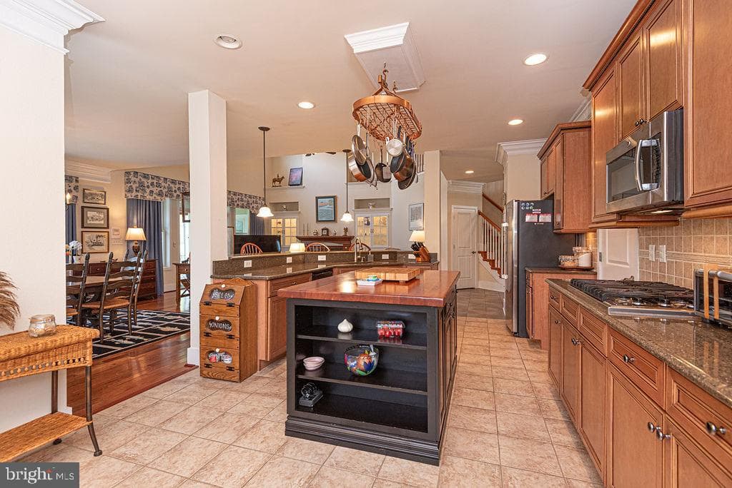 11845 Man O War Lane photo 36