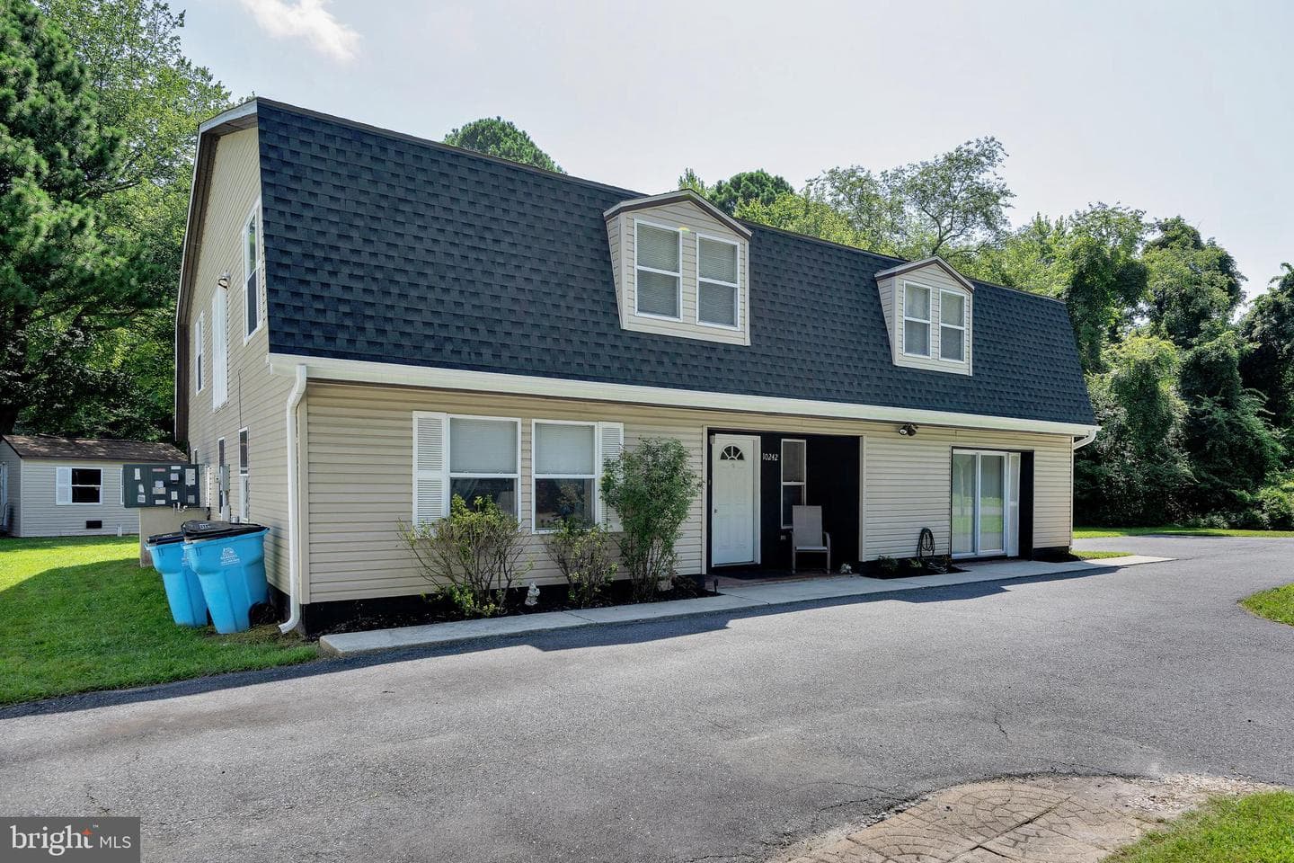 10242 Keyser Point Road photo 3