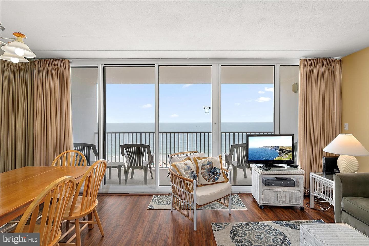 3001 Atlantic Avenue #808 photo 3