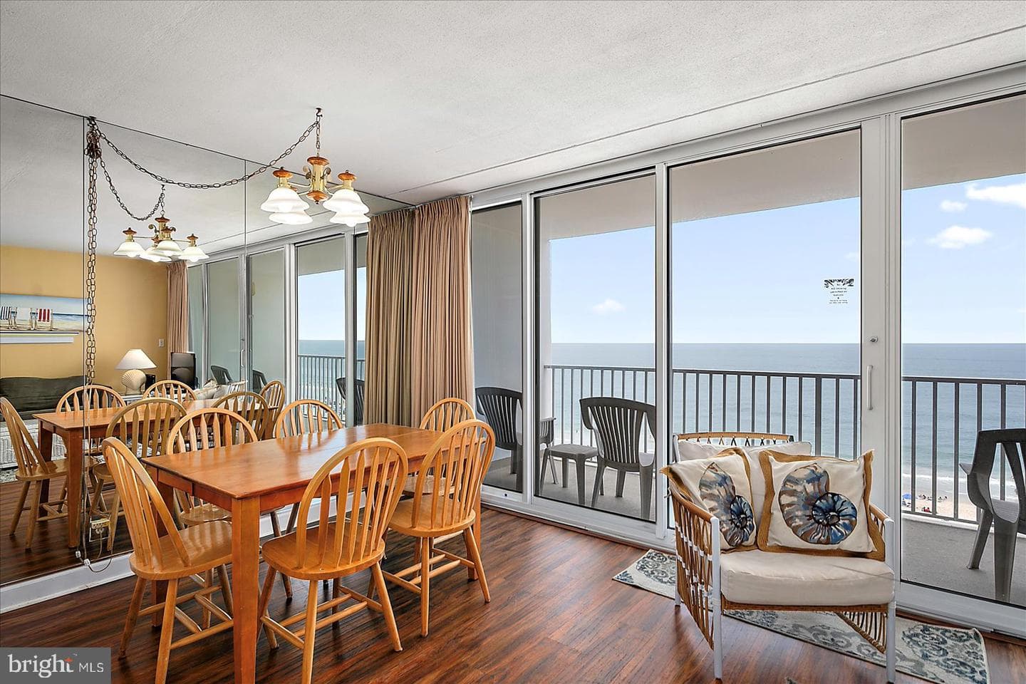 3001 Atlantic Avenue #808 photo 4