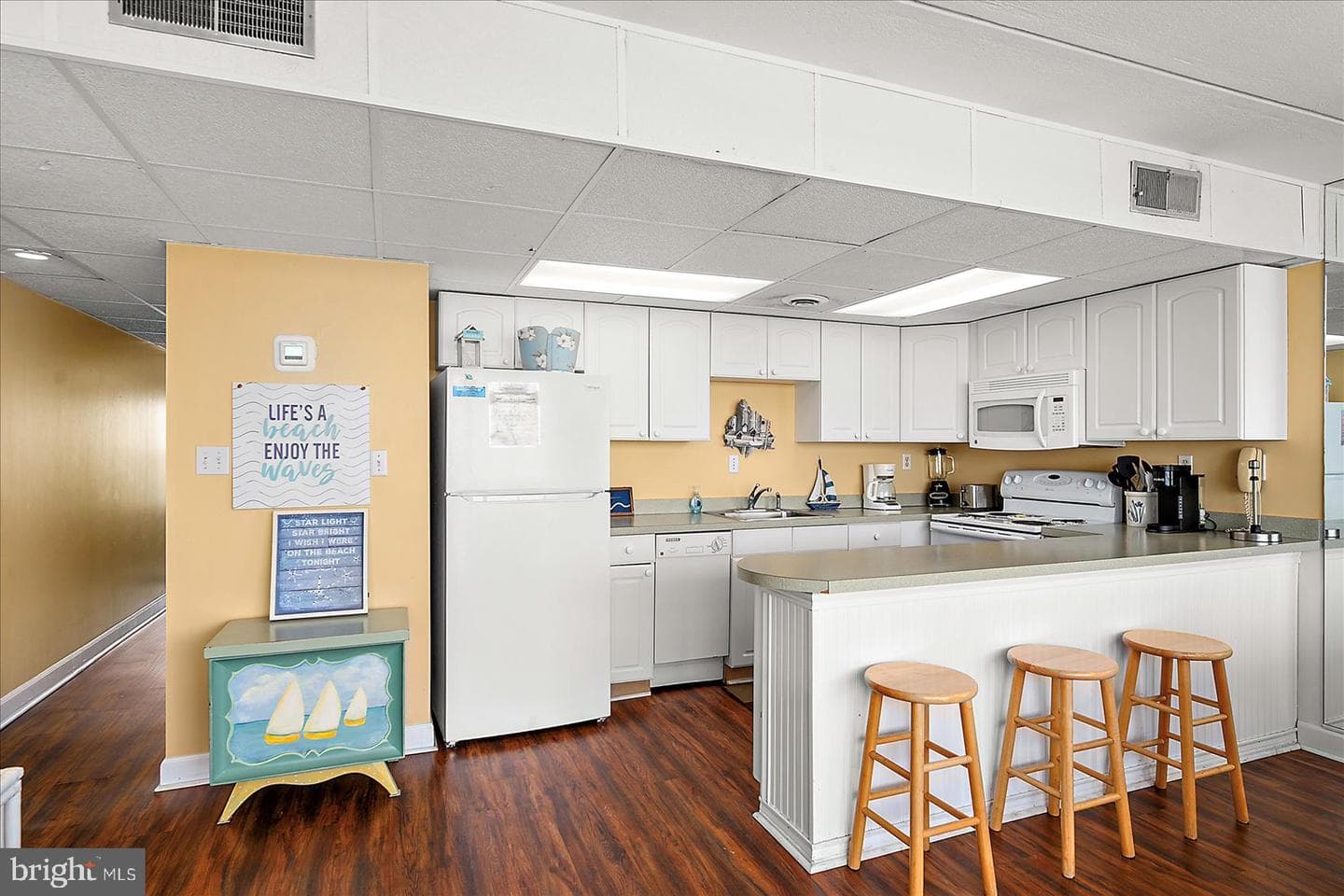 3001 Atlantic Avenue #808 photo 9
