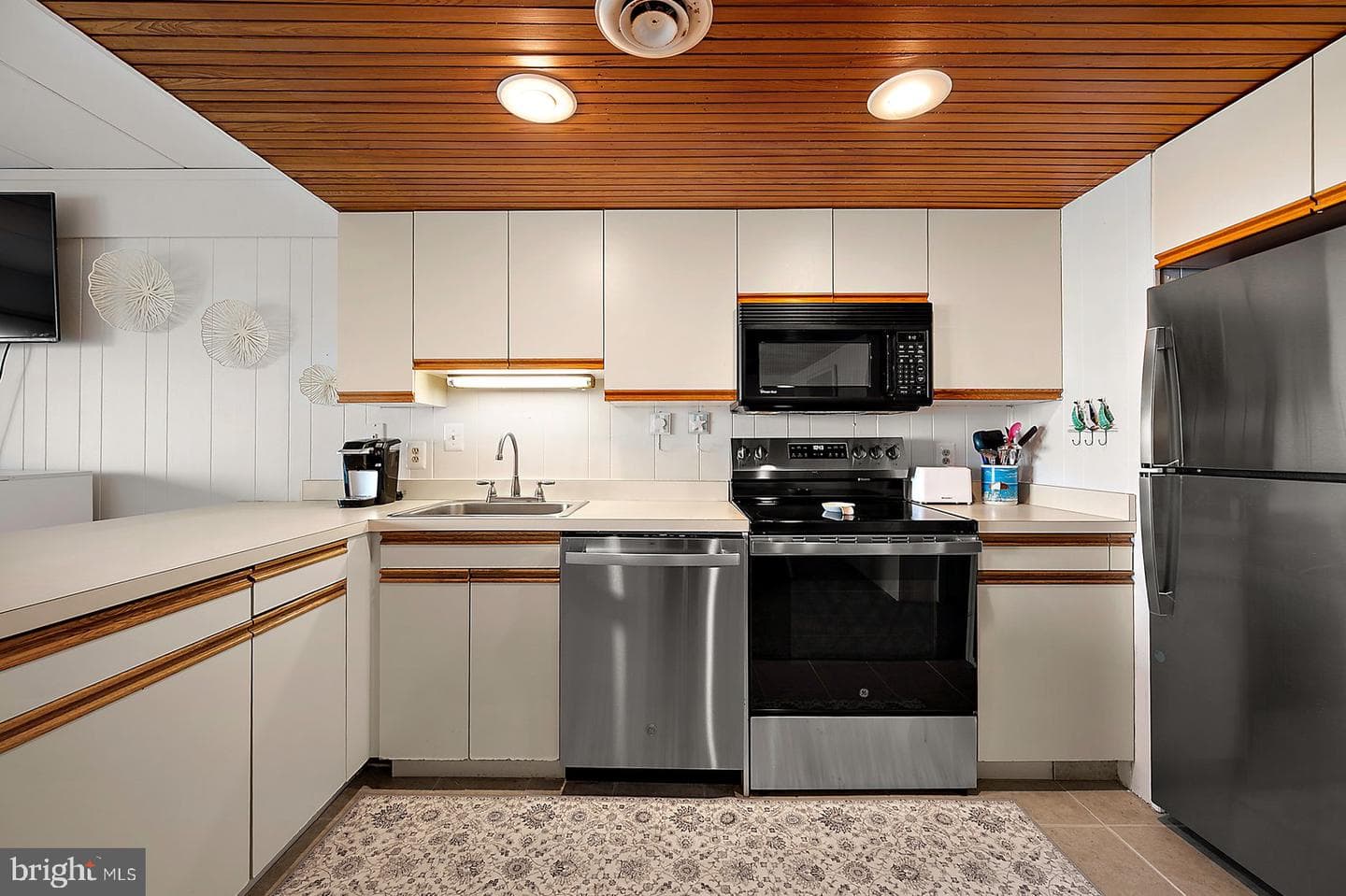 6803 Atlantic Avenue #2c photo 14
