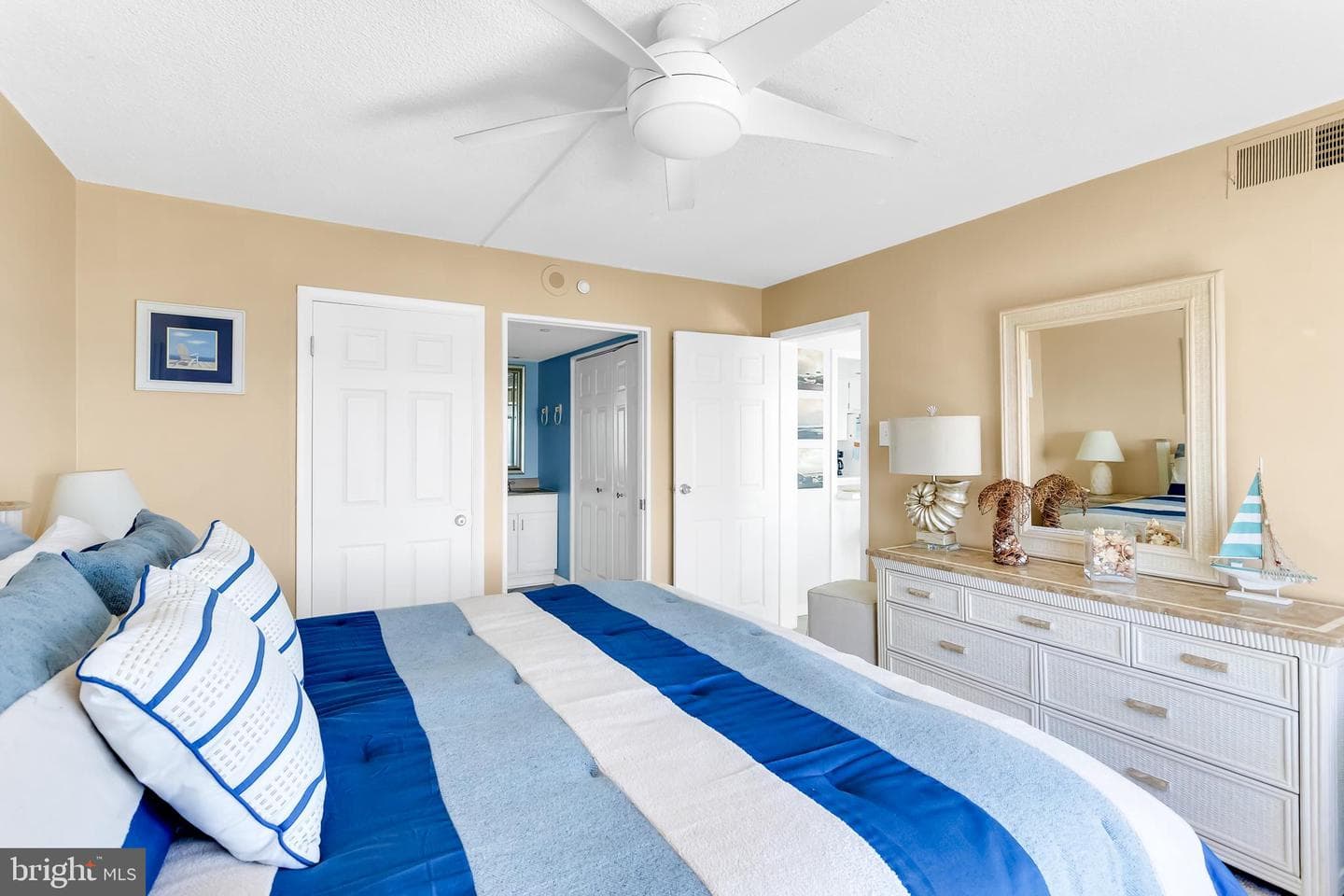 9400 Coastal Highway #1706 photo 14