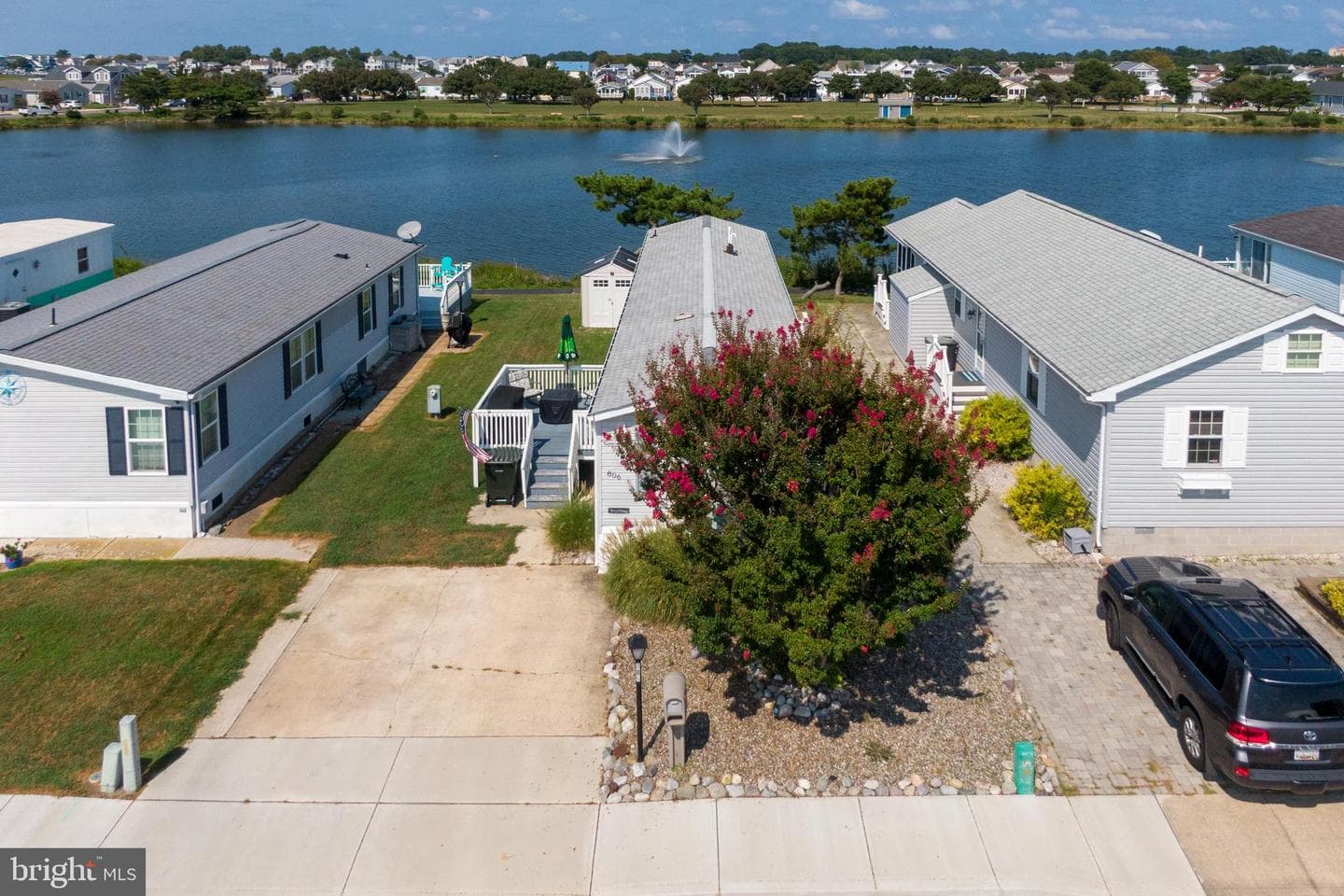 806 Bahia Drive photo 9