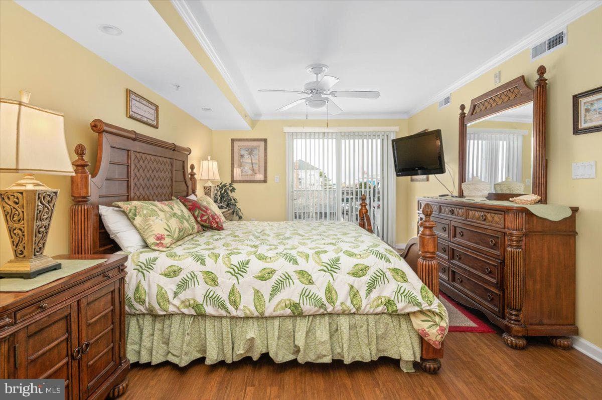 107 Somerset Street #204 photo 21