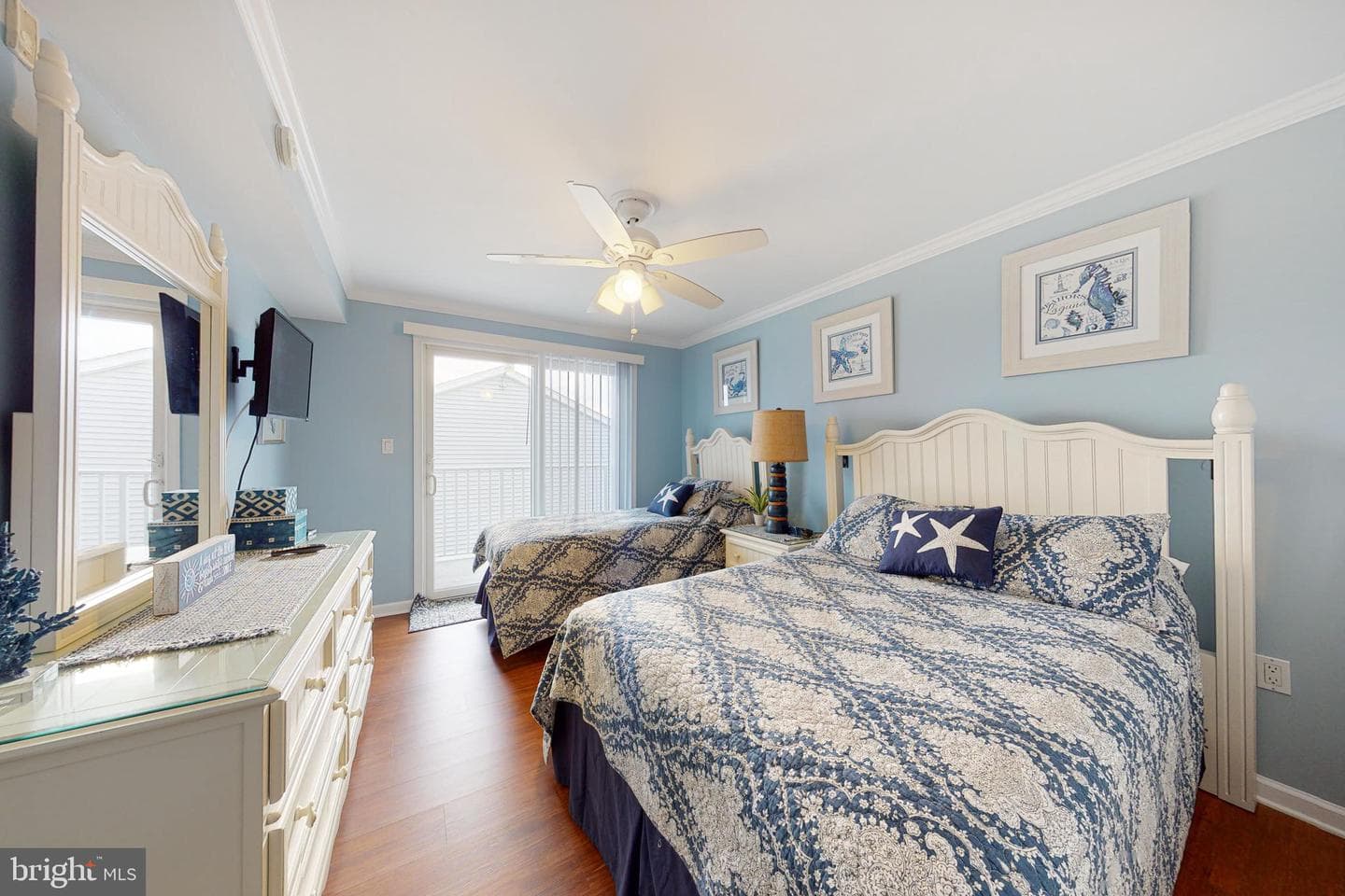 107 Somerset Street #204 photo 32