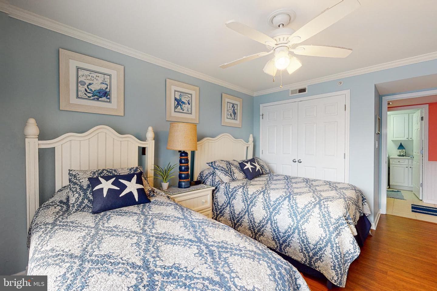 107 Somerset Street #204 photo 33