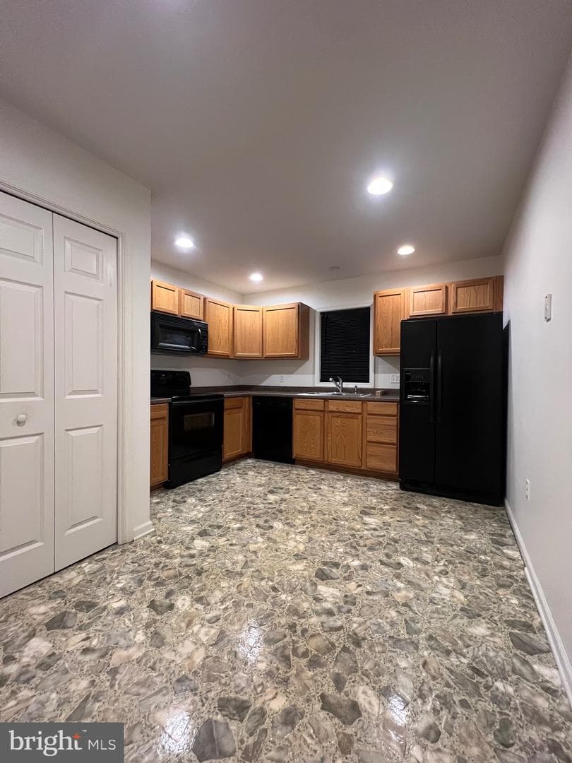 115 Purnell Street photo 8