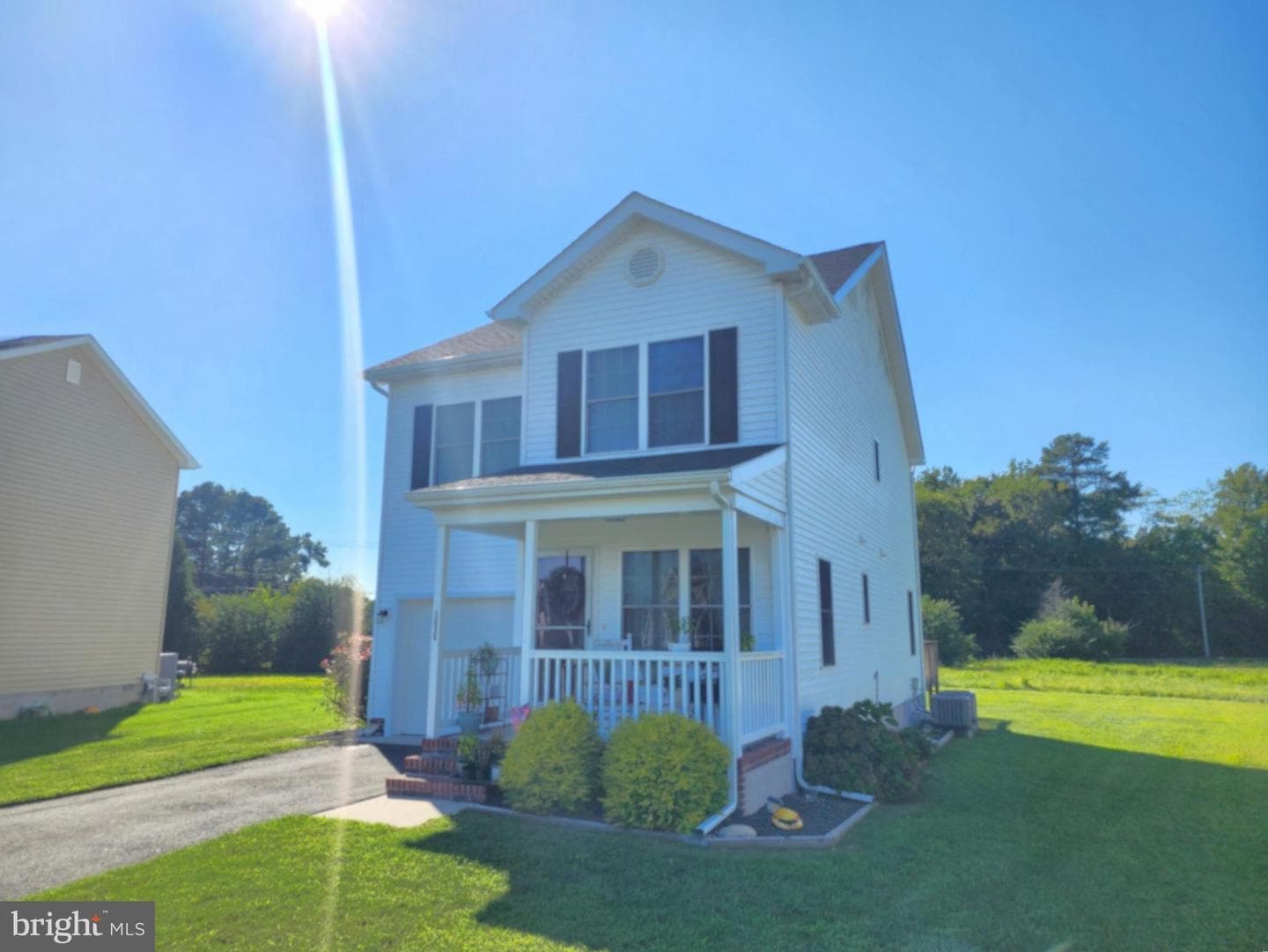 1910 N Old Mill Drive photo 2