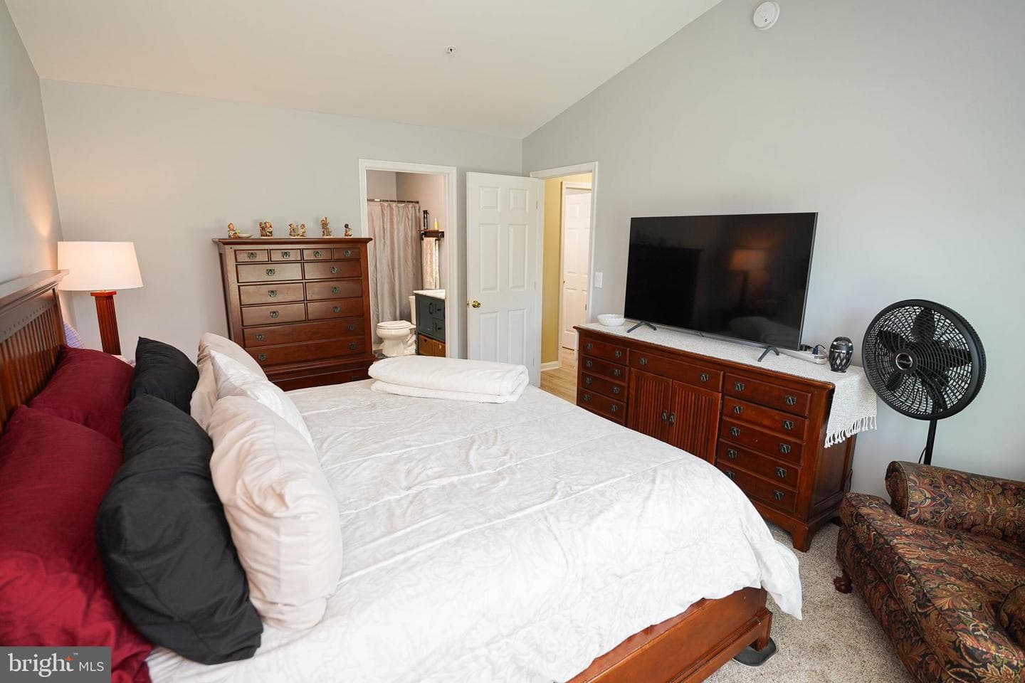 11421 Manklin Creek Road #4 photo 32