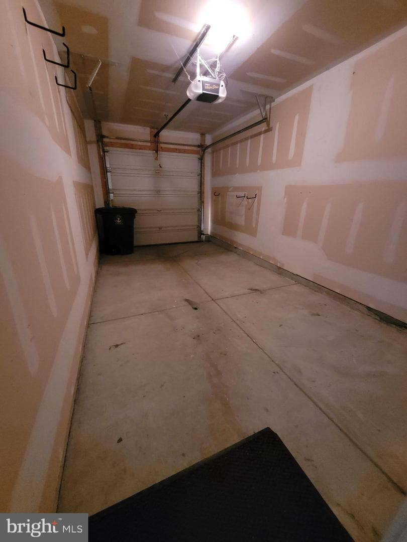 331 Schooner Lane #302 photo 5
