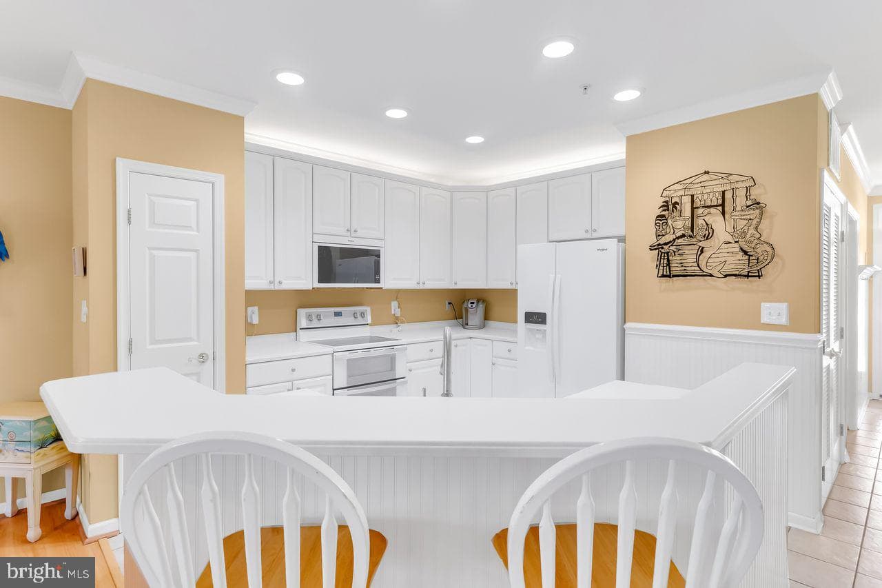 6 Fountain Drive E #2b photo 12