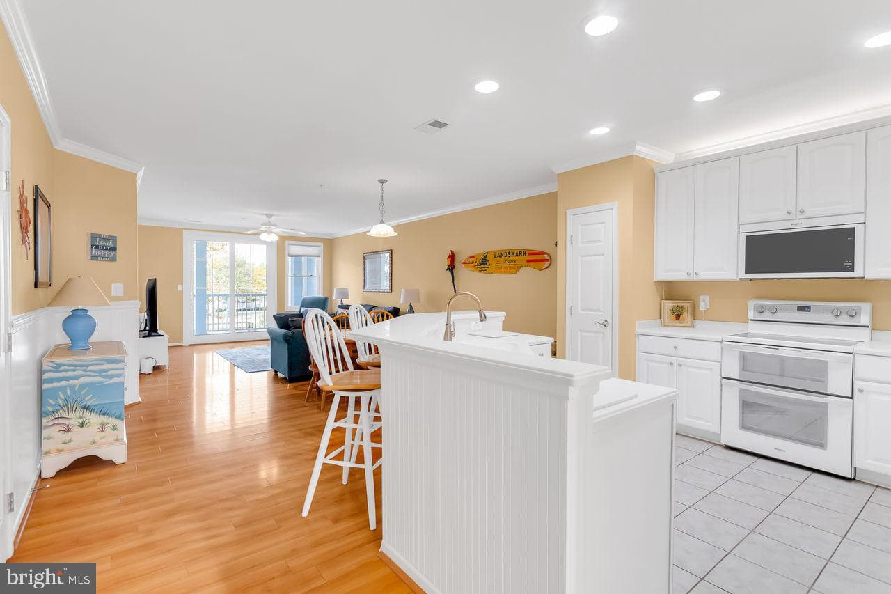 6 Fountain Drive E #2b photo 7