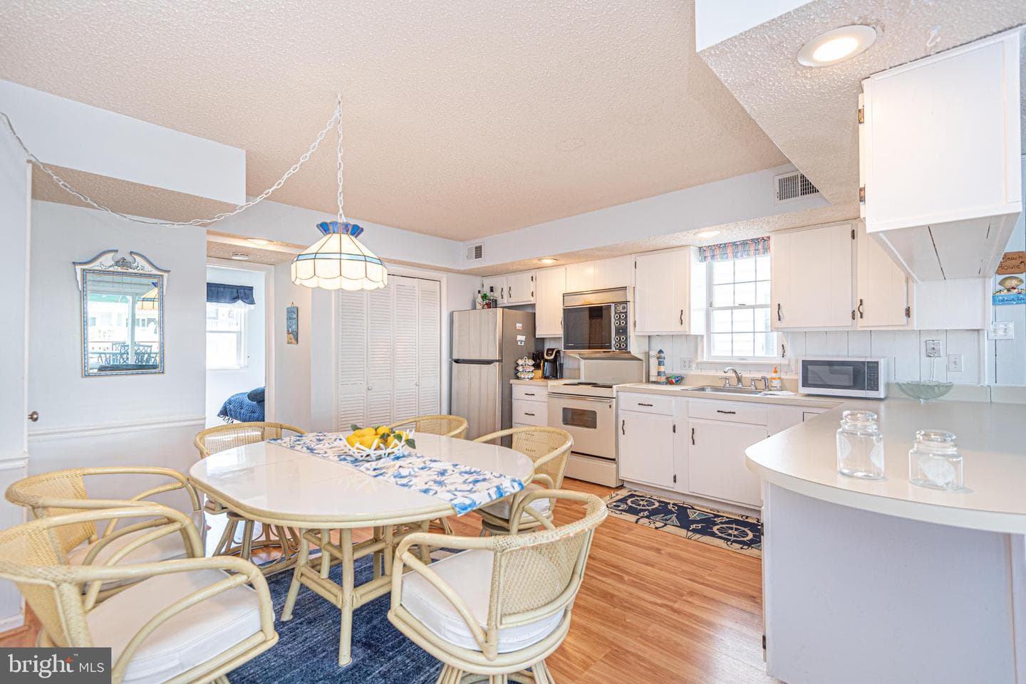 210 Windward Drive photo 10