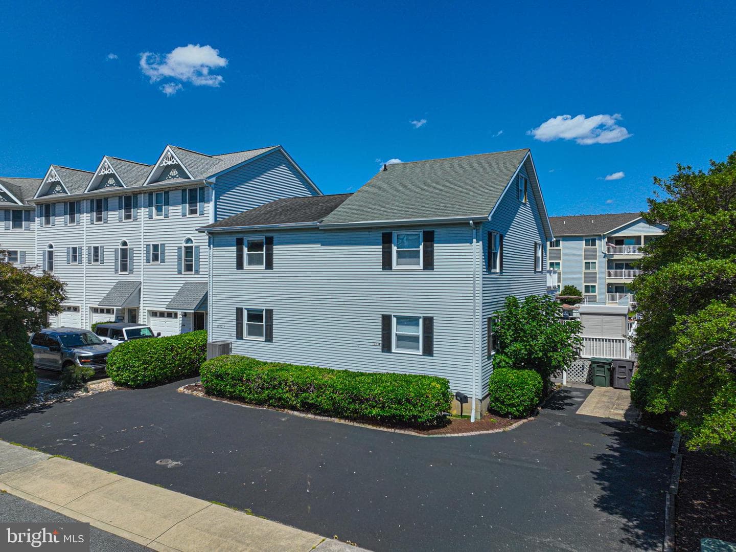 210 Windward Drive photo 2