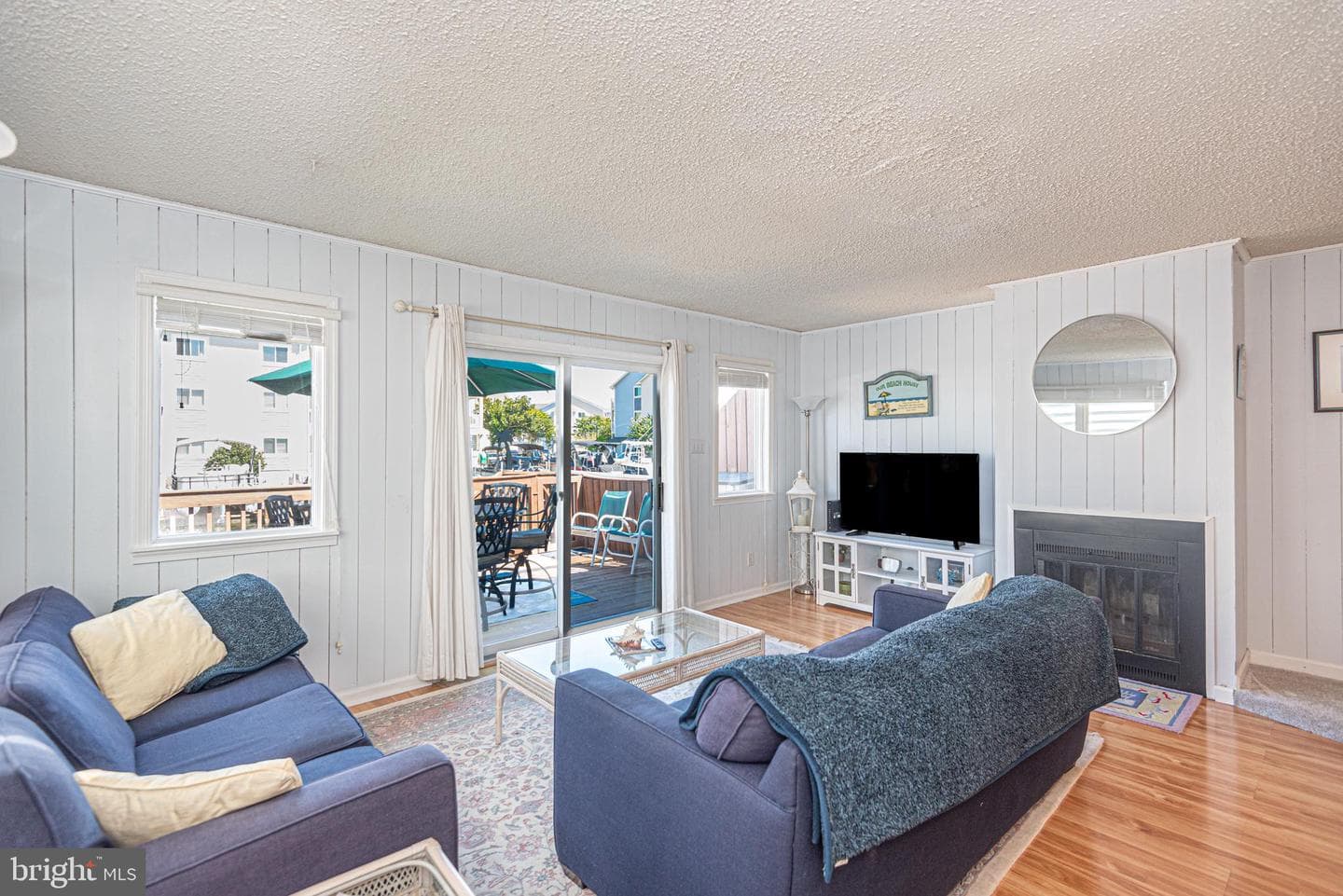 210 Windward Drive photo 4