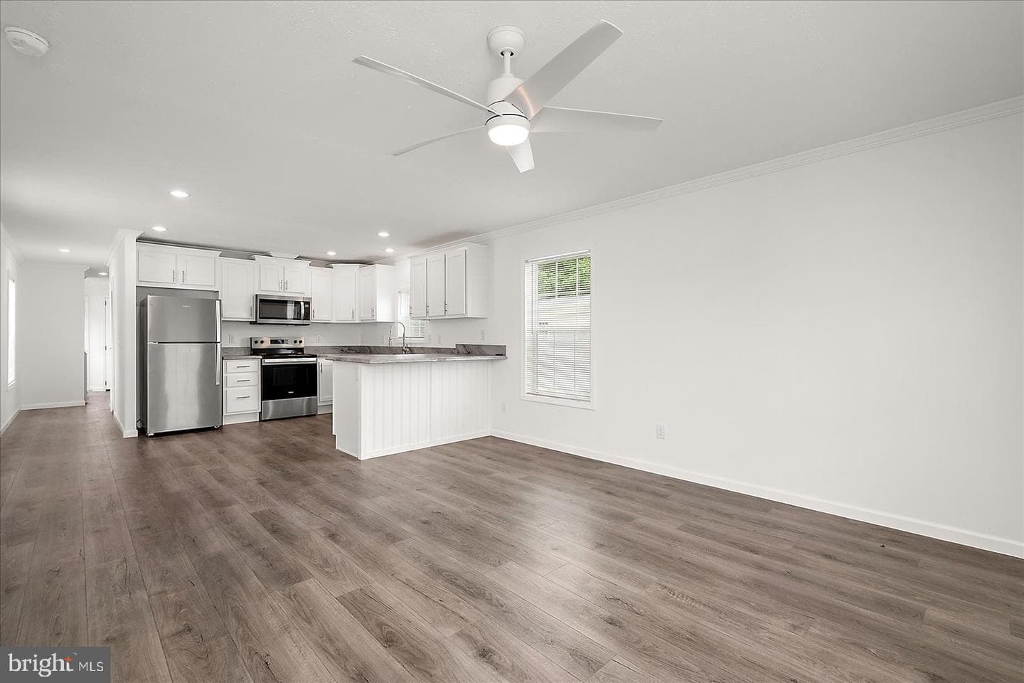 9814 Salt Life Lane photo 7