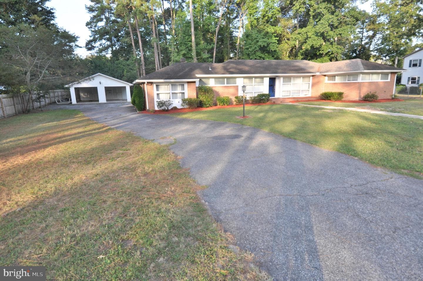 18 Greenway Avenue photo 12