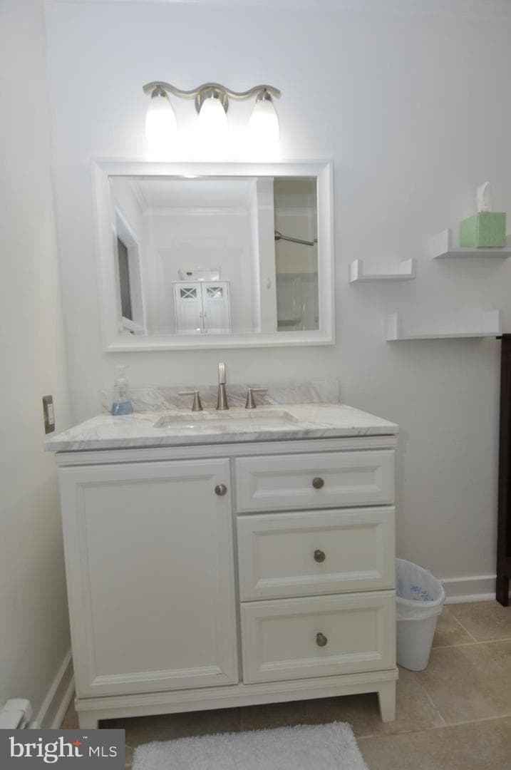18 Greenway Avenue photo 33