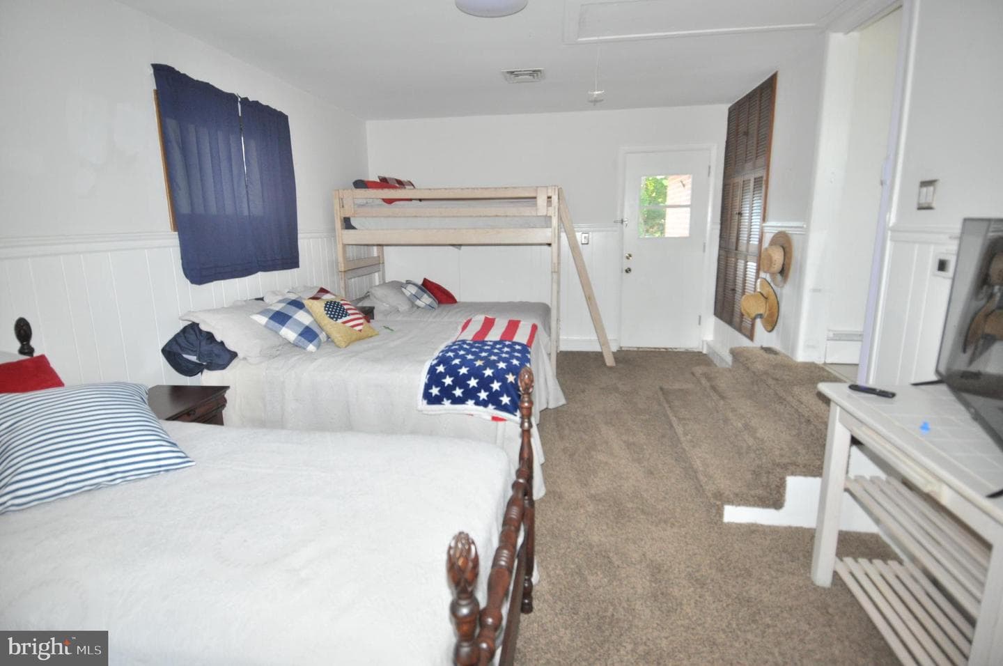 18 Greenway Avenue photo 34
