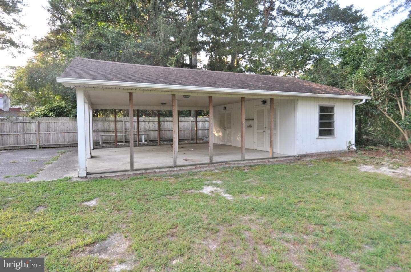 18 Greenway Avenue photo 44
