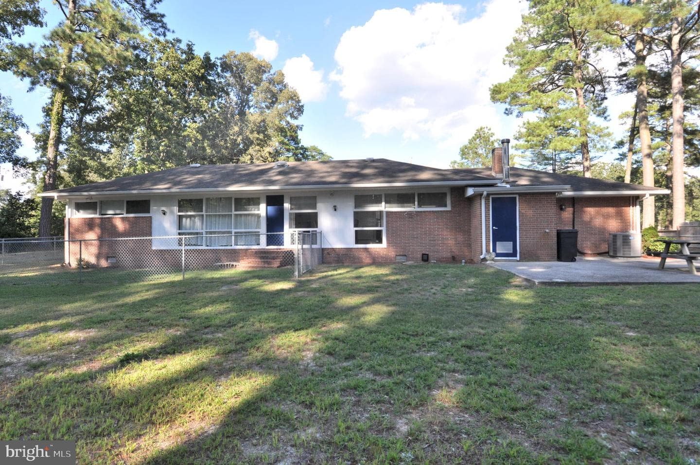 18 Greenway Avenue photo 6