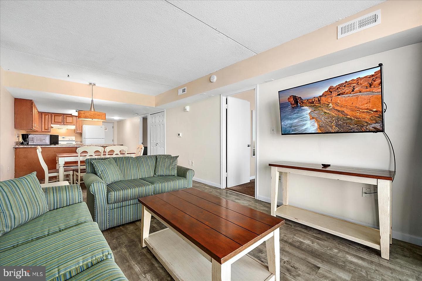 302 32nd Street #104 photo 14