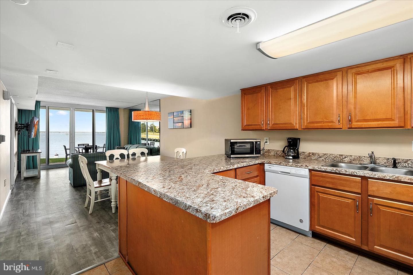 302 32nd Street #104 photo 15