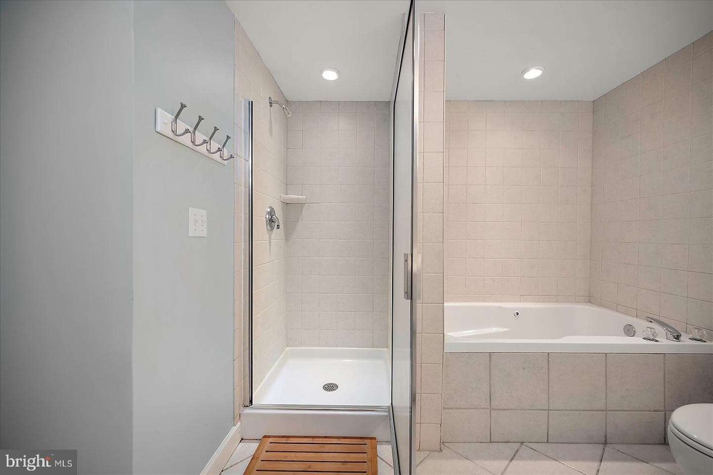 5300 Coastal Highway #101 photo 33