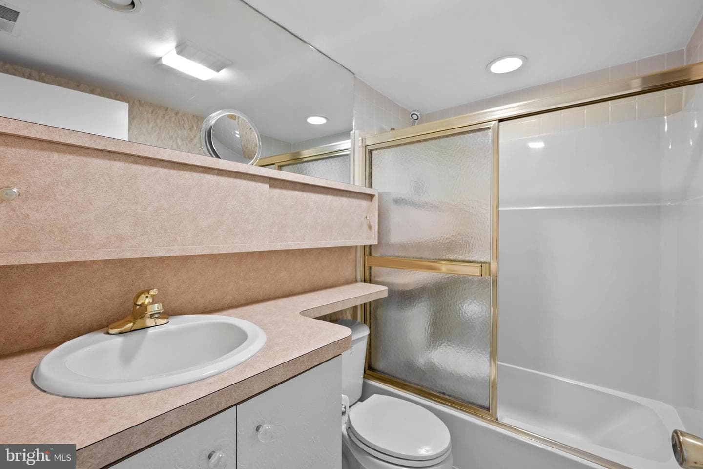 1 133rd Street #604b02 photo 19