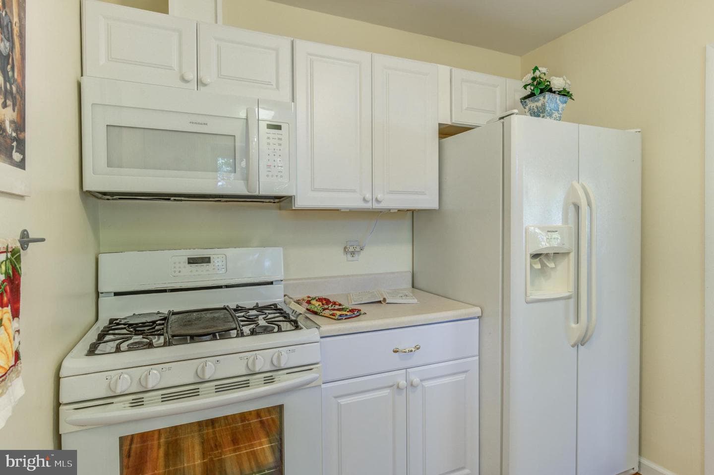 306 Ocean Parkway photo 58