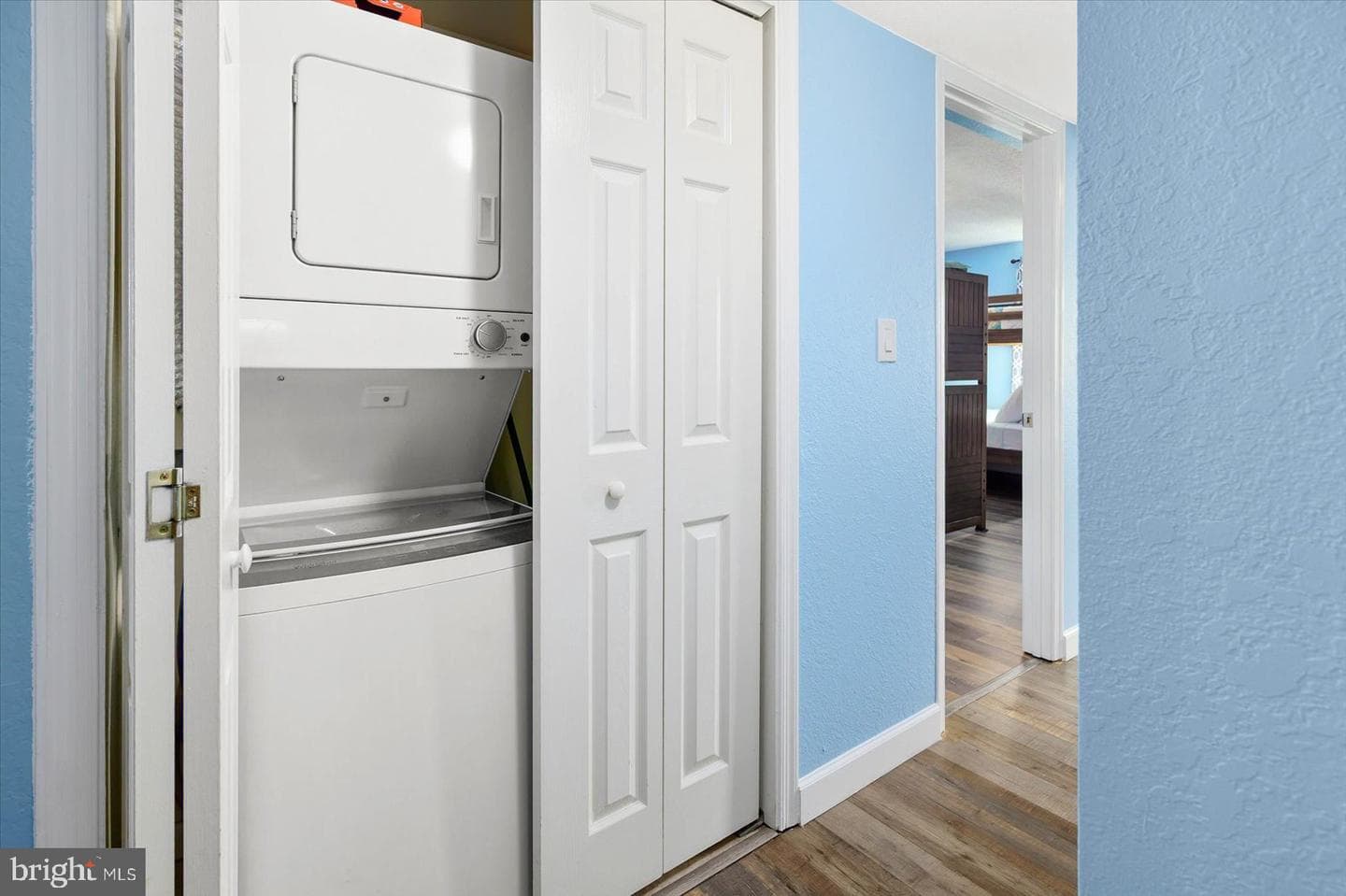 507 Robin Drive #304 photo 25
