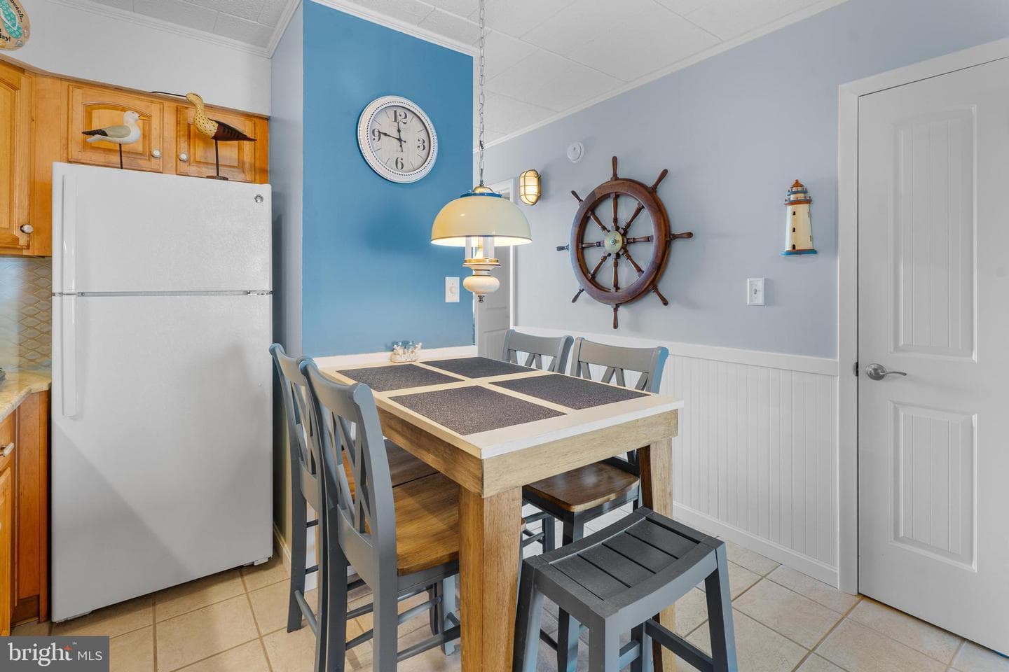 745 Mooring Road #202 photo 35
