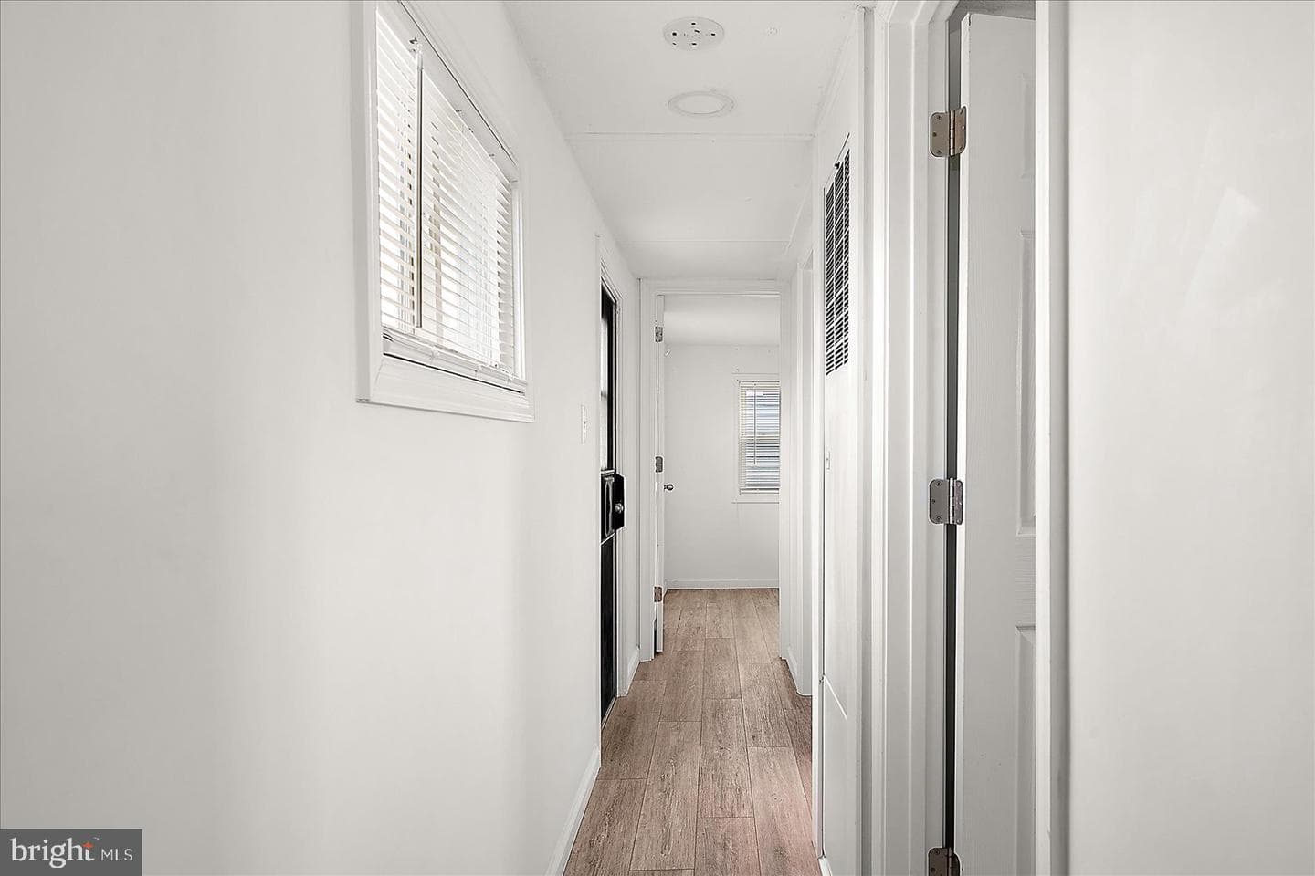27 Middle Way Lane photo 22